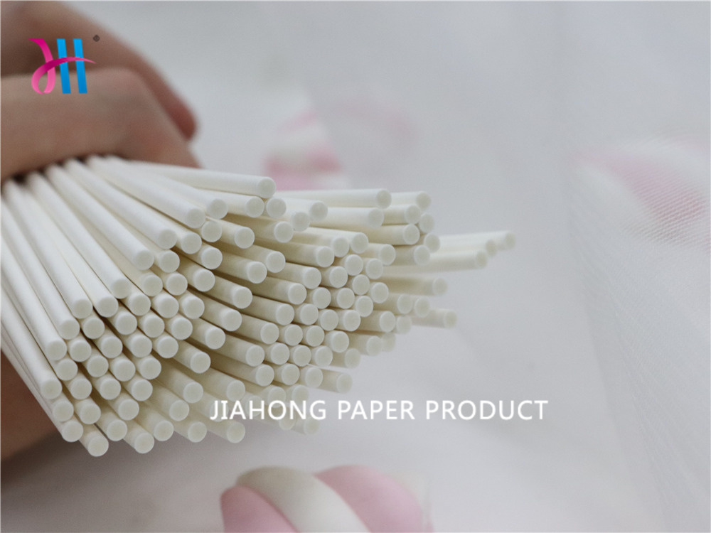 cotton swabs paper sticks